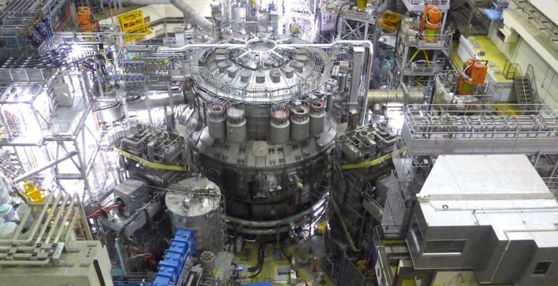 O reator de fusão nuclear JT-60SA é mais um passo na direção de um futuro com energia mais limpa, confira!