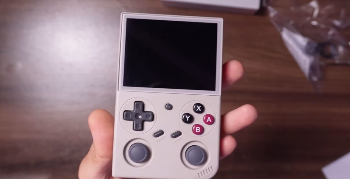 Conheça o BATLEXP G350, um novo videogame portátil custo-benefício que está bombando no AliExpress!